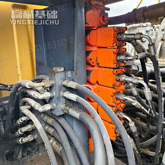 Excellent Trafficability Time-saving And Efficient Heavy Duty Power Head TQ325 Rotary Drill Rig