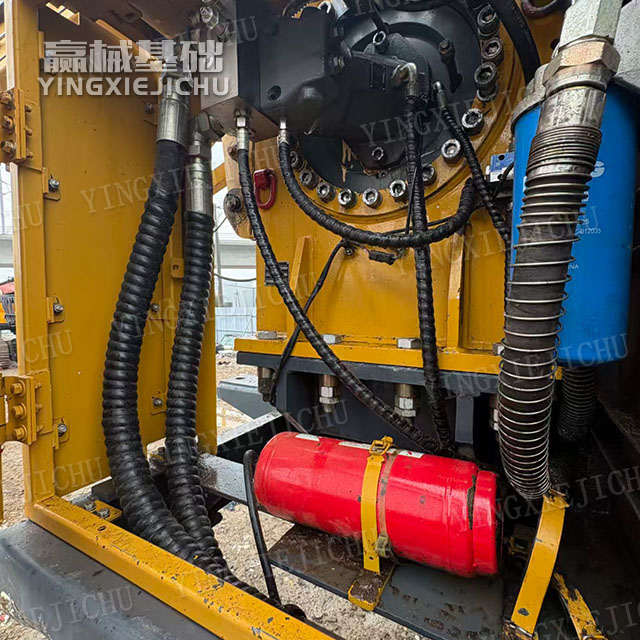 High torque deep pile Dynamic stability High degree of intelligence XR280D Rotary drilling rig