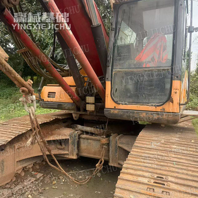Efficient Hydraulics Impact resistance Durable structure SR150 Rotary Drill rig