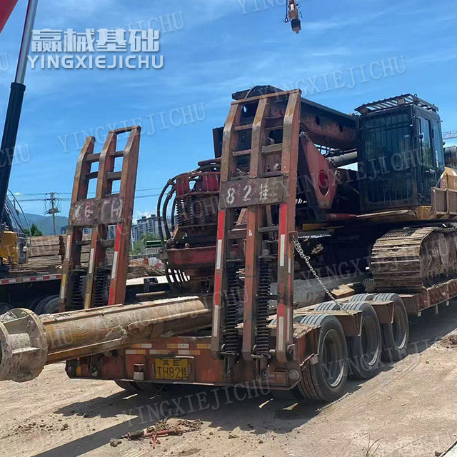 Strong construction capability Construction in complex terrain SR155-C10 Rotary Drill Rig