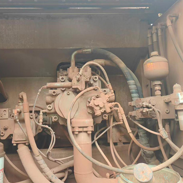High power power reserve Powerful in drilling Ample power ZR280 Rotary Drill Rig