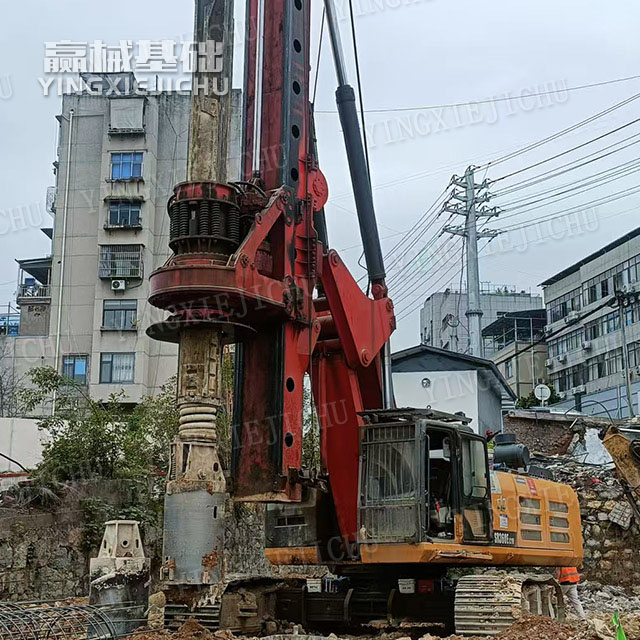 High overall efficiency Adequate power reserve Dynamic stability SR285 Rotary Drill Rig