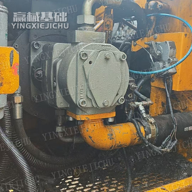 Dynamic stability Automatic soil dumping High overall efficiency SR150 Rotary Drill