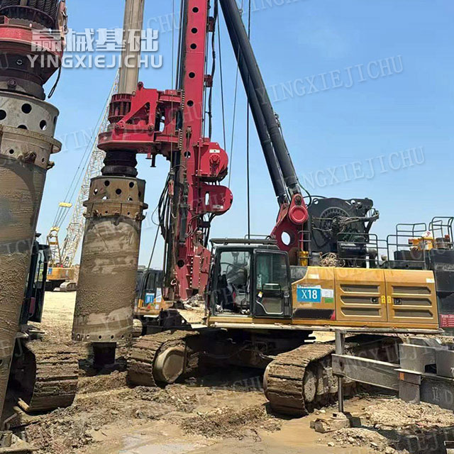 High degree of intelligence Fast hole forming centralized control SR445 Rotary Drill Rig