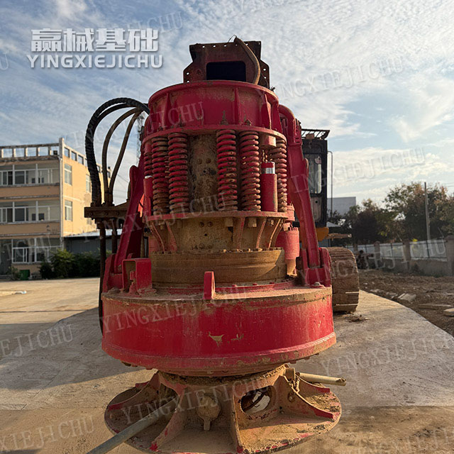 Fast dynamic response Impact resistance Strong construction capability SR285 Rotary Drill Rig