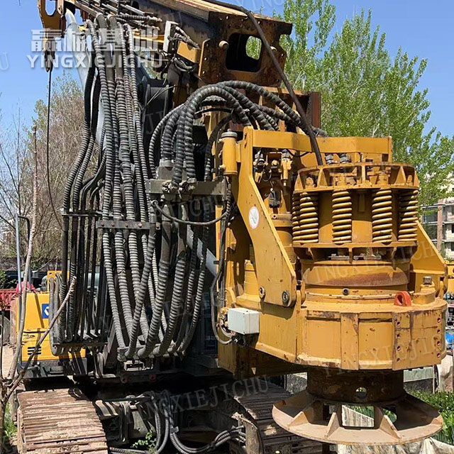 High‑efficiency soil unloading Improve construction safety XR160es Rotary Drill Rig