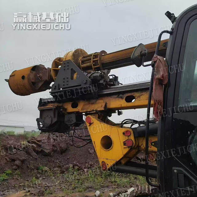 Fast drilling speed Multiple formation adaptability SR135 Rotary Drill Rig