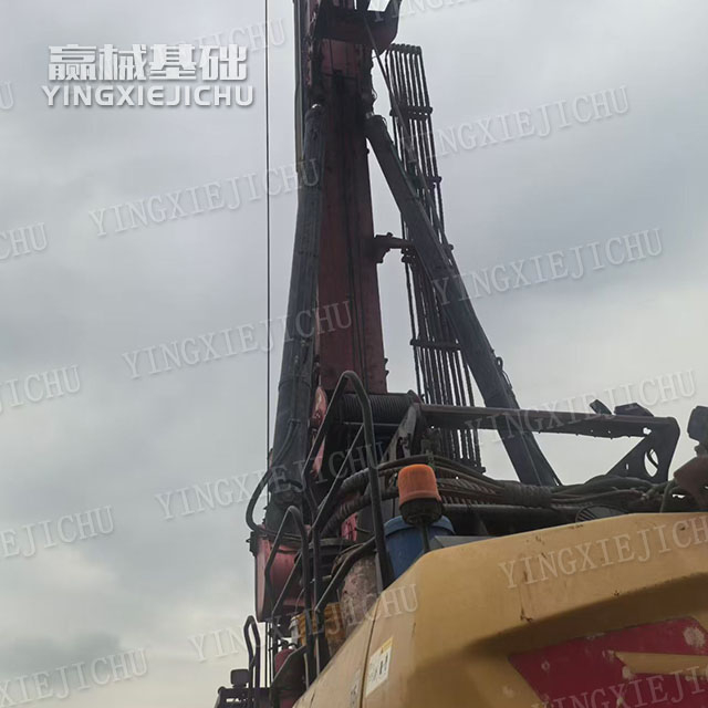 Strong stability High overall efficiency sr365 Rotary drilling rig