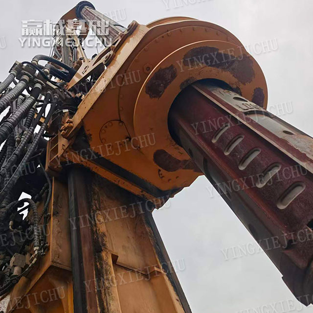 Sufficient torque Fast hole forming High loop efficiency XR138 Rotary Drill Rig