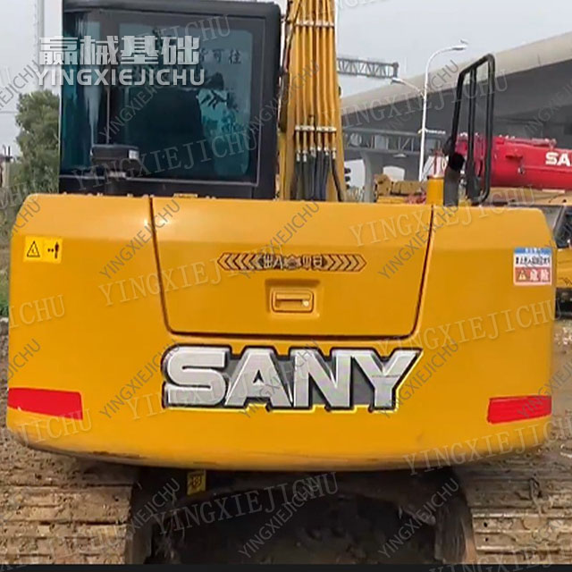 Light and smooth compound movements SANY SY75C Excavator