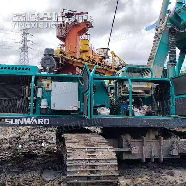 Ample power low failure rate Powerful in drilling SWDM220 Rotary drill rig