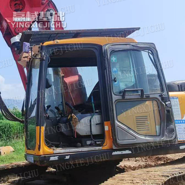 powerful in drilling Strong stability Smooth transitions SR150 Rotary Drill rig