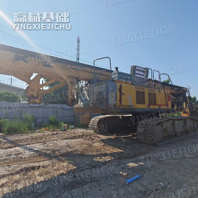 Fuel economy Sufficient torque High torque deep pile XR220 Rotary Drill Rig