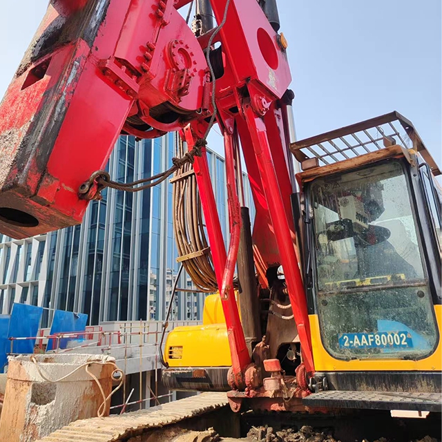 Anti-fatigue Impact resistance Strong stability SR200 Rotary Drill Rig