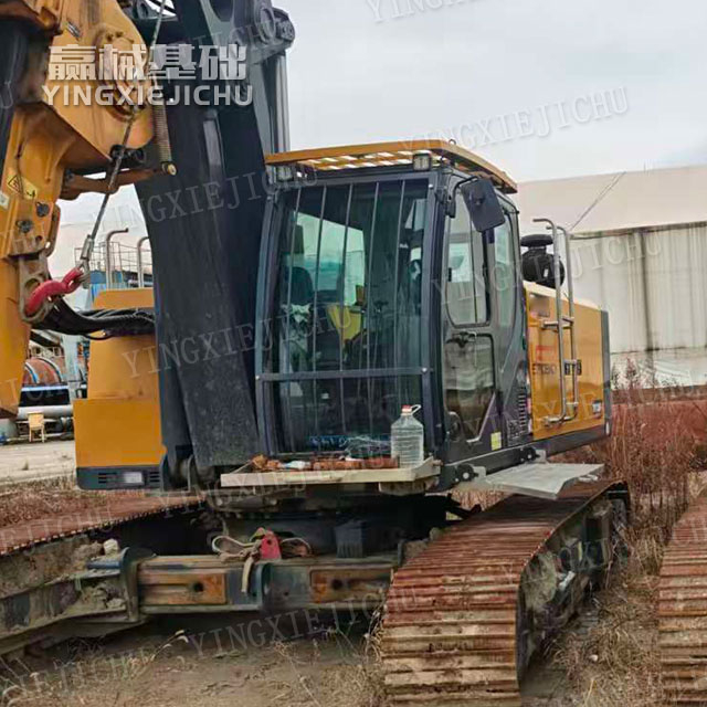 Sufficient torque Fast hole forming High loop efficiency XR138 Rotary Drill Rig