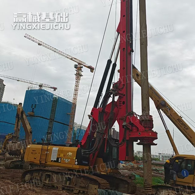 centralized control Suitable for high-intensity operations SR285 Rotary Drill Rig