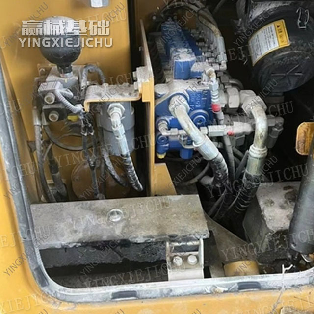 Compact body size Swift movement & precise control SANY SY55C Excavator