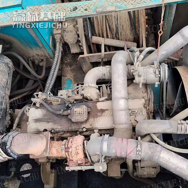 Smooth transitions Wide construction scope SWDM220 Rotary drill rig