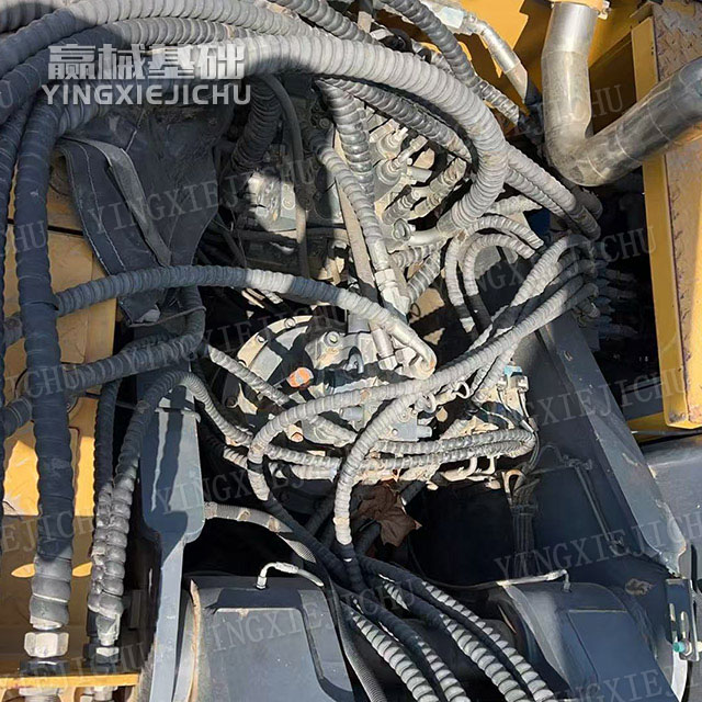 High‑efficiency soil unloading Improve construction safety XR160es Rotary Drill Rig