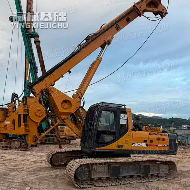 Strong stability Smooth transitions low failure rate XR150D Rotary Drill Rig