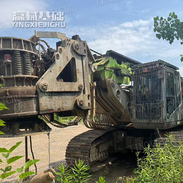 Powerful in drilling Fast pulling‑out speed Fuel economy ZR280 Rotary Drill Rig