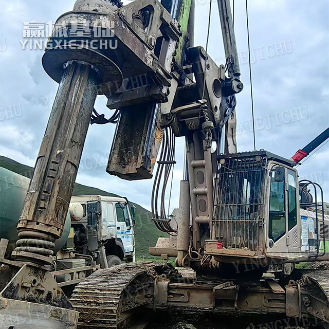Efficient Hydraulics Reduce operation and maintenance costs ZR280 Rotary Drill Rig