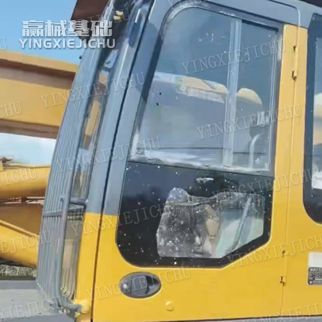 Smooth transitions Powerful performance Suitable for high-intensity operations XR150 III Rotary Drill Rig