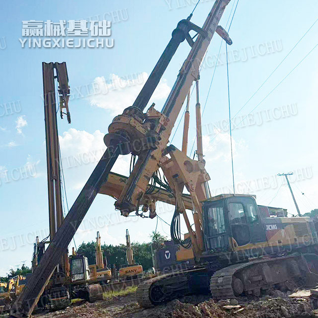 High torque deep pile Strong adaptability to working conditions XR180 Rotary drill rig