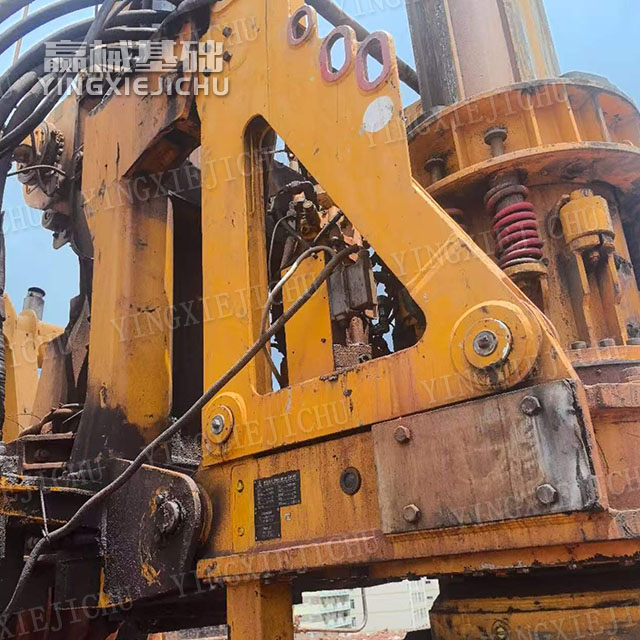 Adequate power reserve Impact resistance BG30 Rotary Drill Rig
