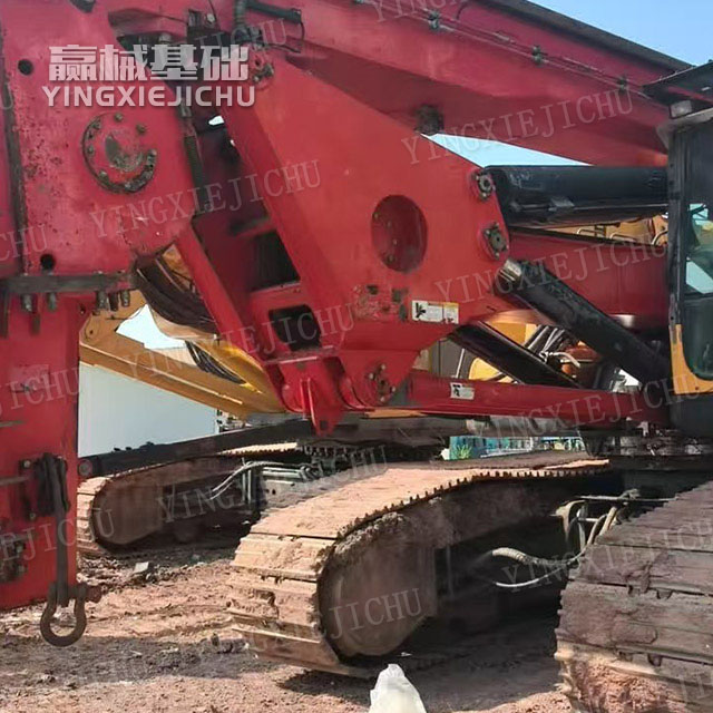 High drilling efficiency Fast hole forming Anti-fatigue SR220 Rotary Drill Rig