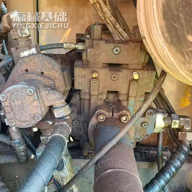 Automatic soil dumping Improve construction accuracy Smooth transitions XR220 Rotary Drill Rig