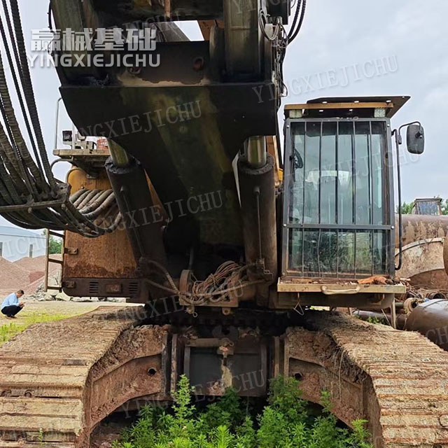 Adapt to various geological conditions Adequate power reserve XR280D Rotary drilling rig