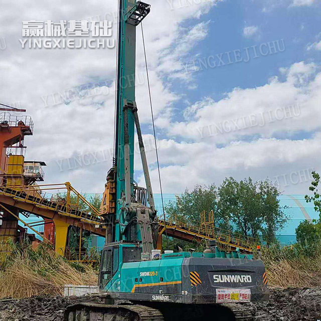 Ample power low failure rate Powerful in drilling SWDM220 Rotary drill rig