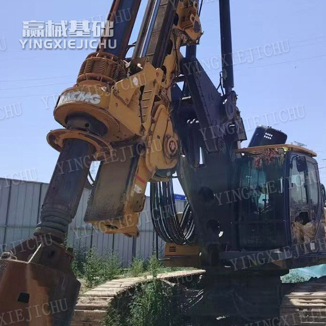 Ample power Reduce operation and maintenance costs XR160es Rotary Drill Rig