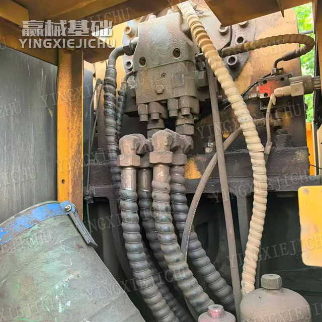 Dynamic stability Strong stability High drilling efficiency XR150 II Rotary Drill Rig