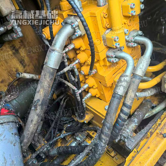 Good verticality of pore formation Excellent economic efficiency SR485 Rotary Drill Rig