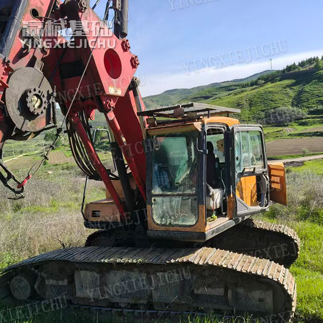 Wide construction scope Strong anti-overturning capability SR150 Rotary Drill